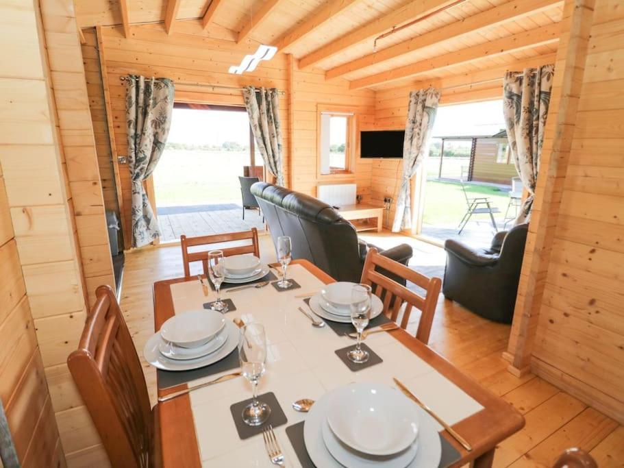 Chalet Ty Will, Parc Y Fronwen Newborough (Anglesey)